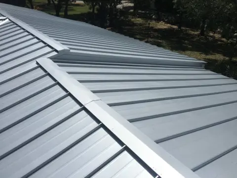 ZAM Advanced metal roof installed